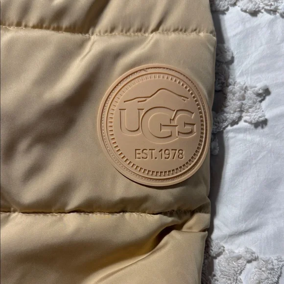 UGG Kennedey Puffer Jacket